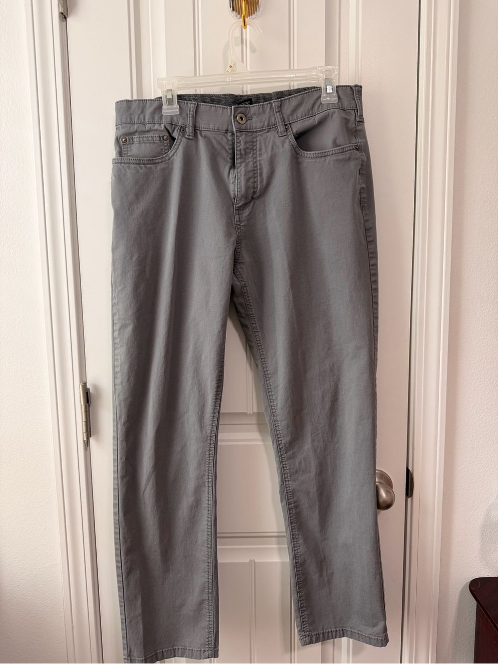 Men's Gray Pants - Straight Fit